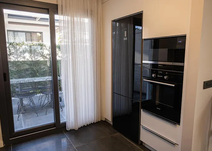 Lueks Huzurlu Yeni Villa Çeşme