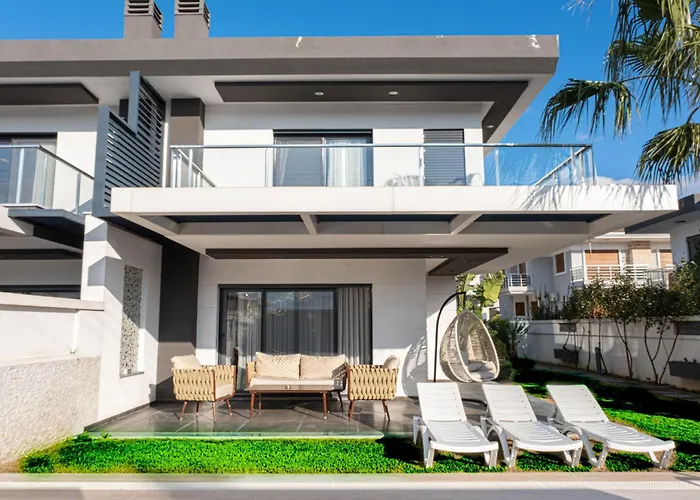 Lueks Huzurlu Yeni Villa