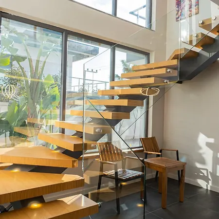 Вилла Lueks Huzurlu Yeni *