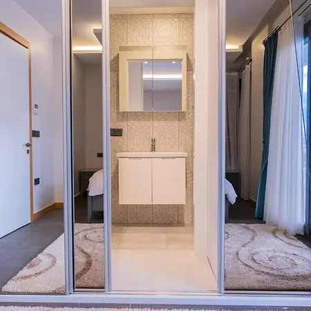 Вилла Lueks Huzurlu Yeni