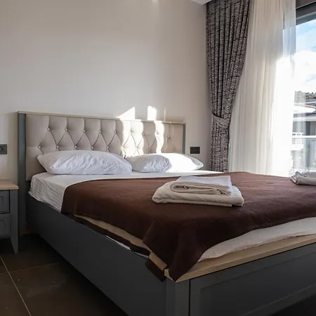 Lueks Huzurlu Yeni *