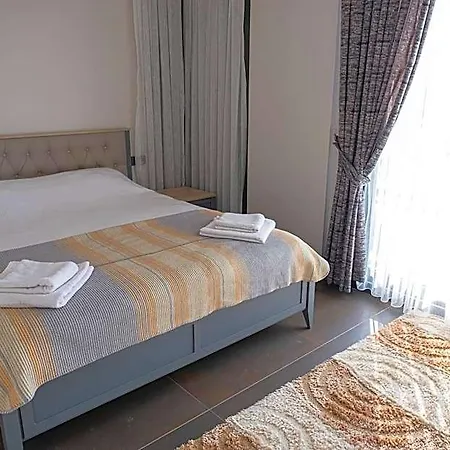 Villa Lueks Huzurlu Yeni
