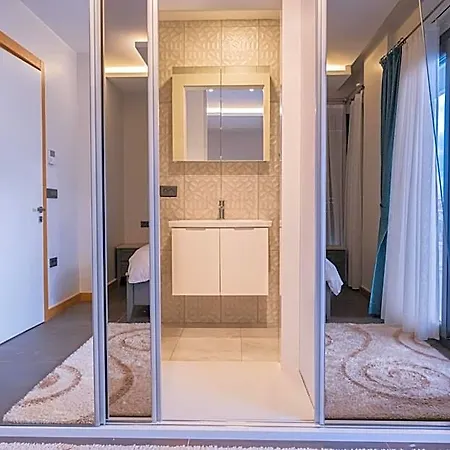 Villa Lueks Huzurlu Yeni *