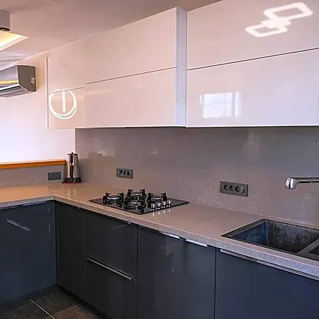 Villa Lueks Huzurlu Yeni *
